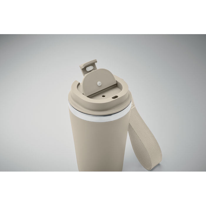Doppelwandiger Becher aus recyceltem Edelstahl mit Schlaufe