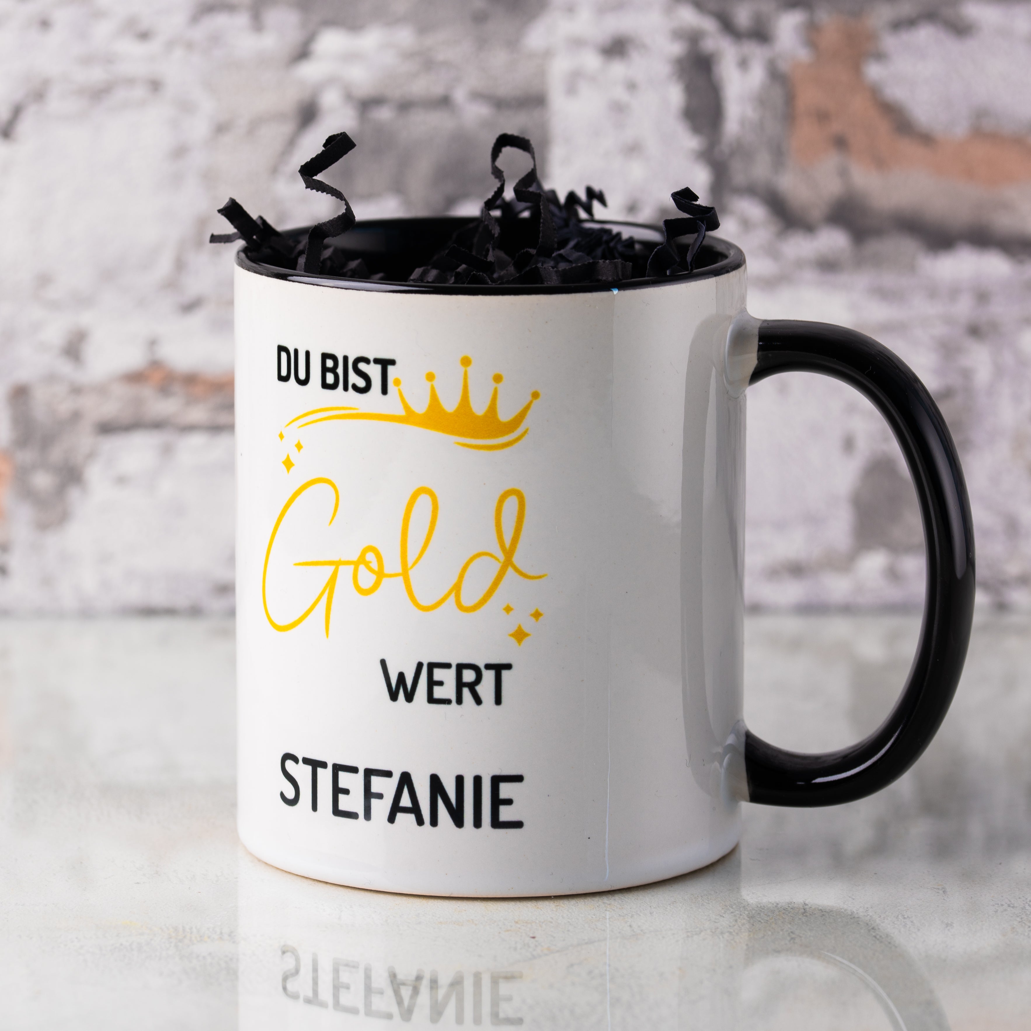 Keramiktasse "Du bist Gold wert" - personalisierbar