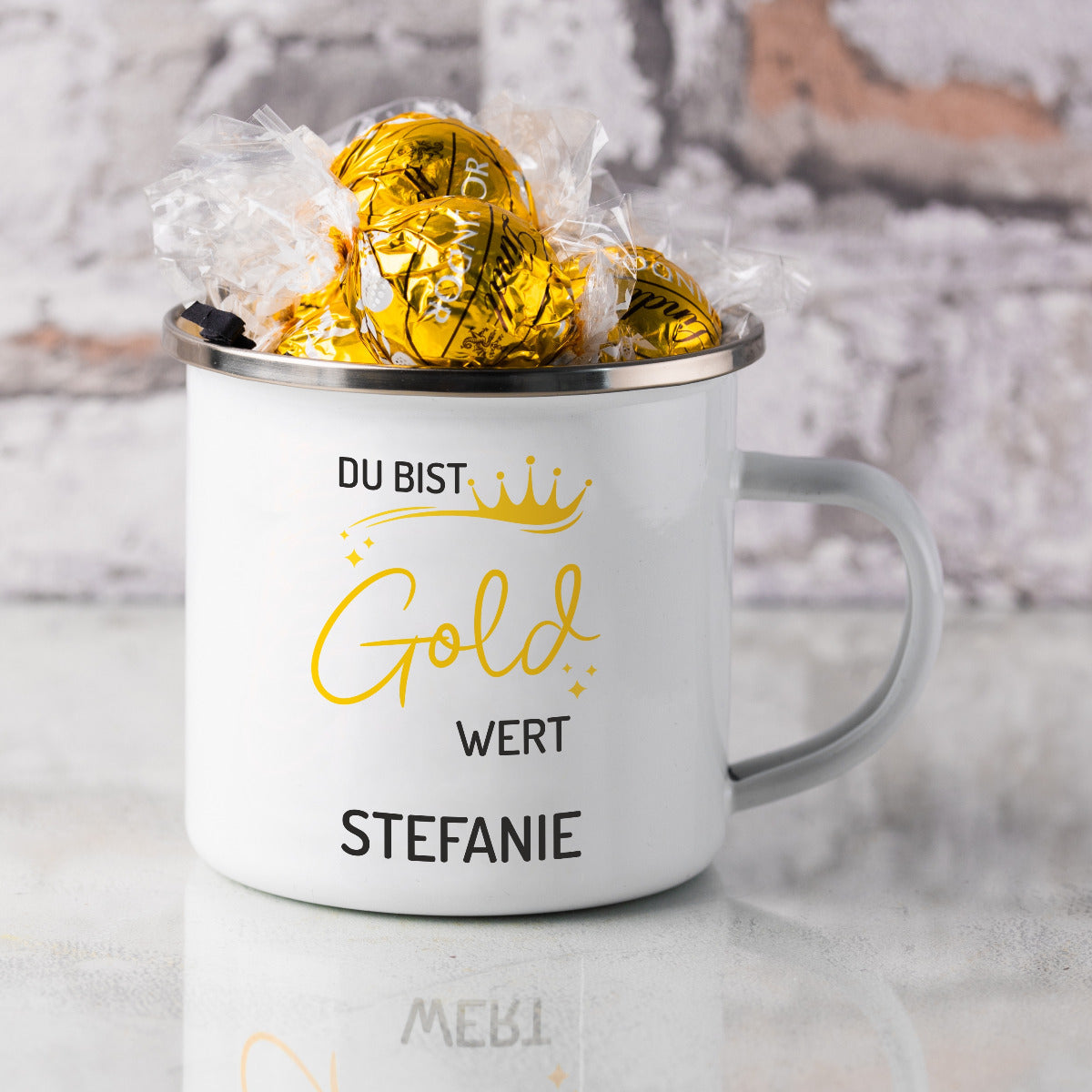 Emaille Tasse "Du bist Gold wert" - personalisierbar