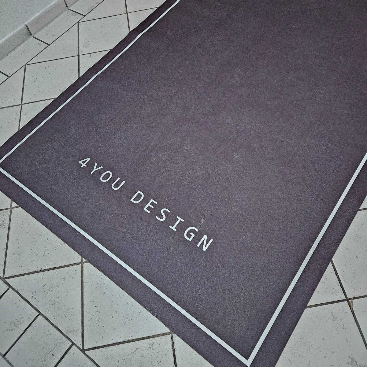 Teppich mit Logo -  120 x 80  cm