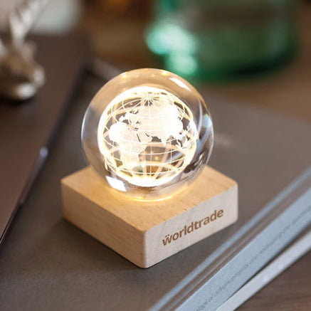 Globus-Glaskugel mit LED-Licht